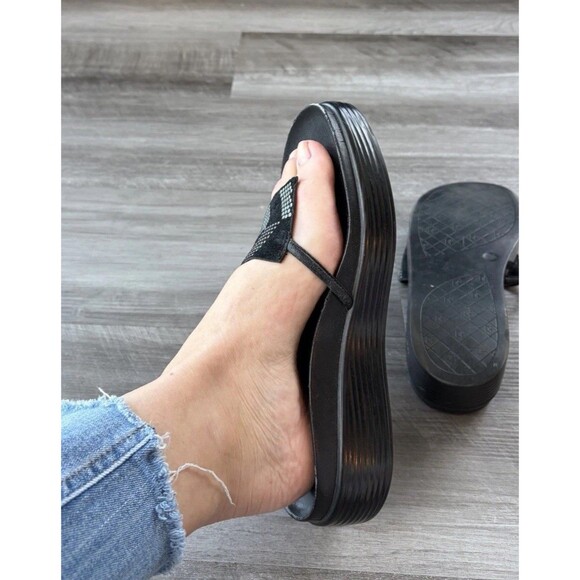 Donald Pliner Fifi Platform Sandal Size 8 Embellished Black Suede - Picture 3 of 8